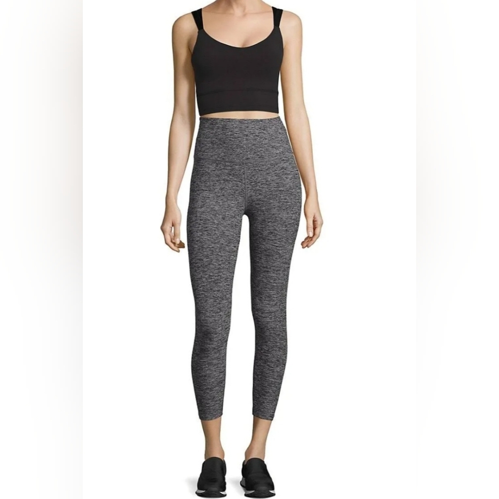 Beyond Yoga womens spacedye high waisted capri leggings large black/grey SD3106